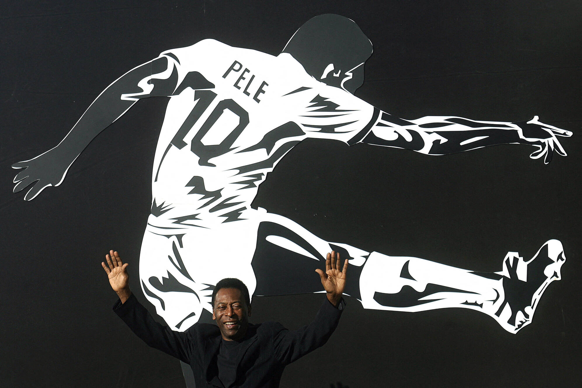 Santos prepara ações para homenagear os 81 anos do Rei Pelé - Lance!