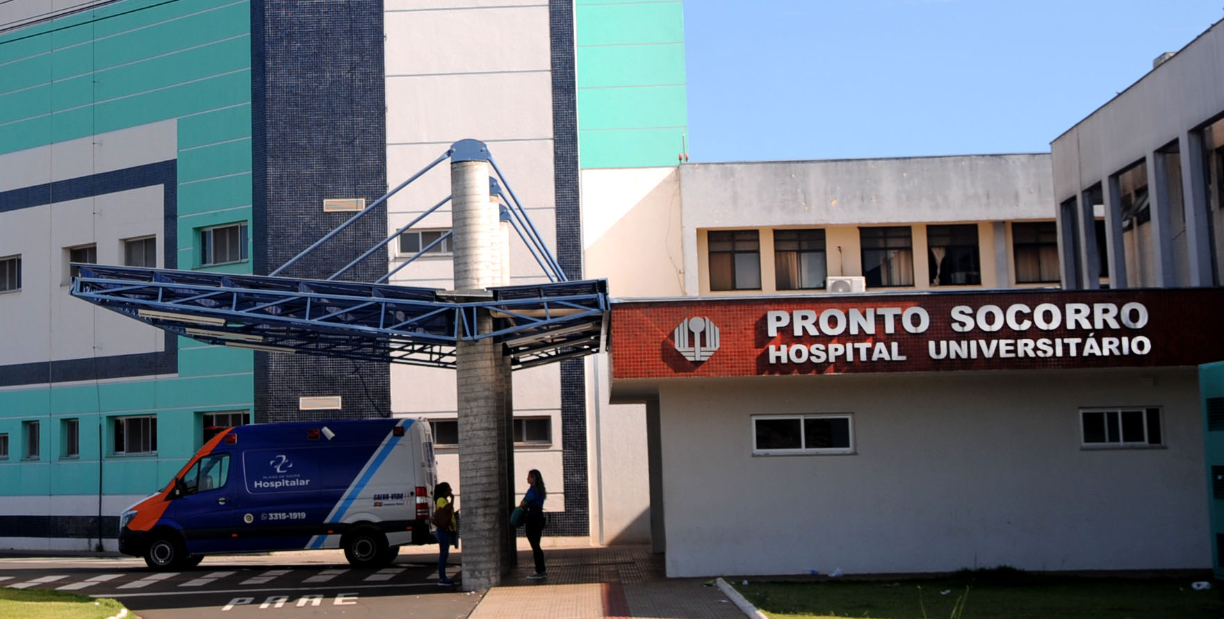 HU começa a receber pacientes em regime de hospital-dia