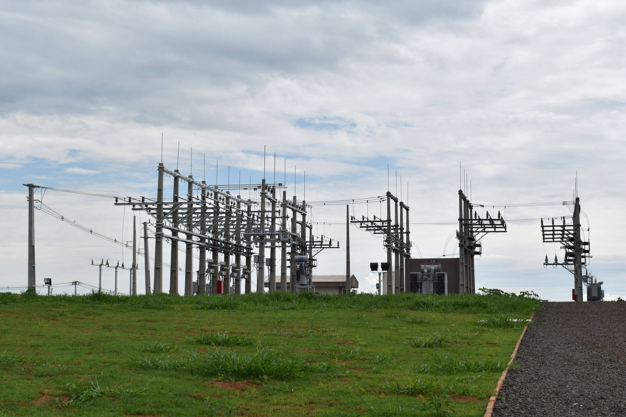 Tribunal de Contas do Paraná suspende privatização da Copel