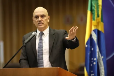 As prisões foram realizadas por ordem de Moraes em São Paulo e no Rio de Janeiro
