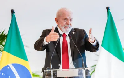 O presidente Lula disse que só participaria da discussão sobre a paz quando Ucrânia e Rússia estivessem à mesa