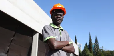Apaixonado por engenharia civil, Delcio Soares deixou Angola, país da África, há dois anos para correr atrás dos sonhos
