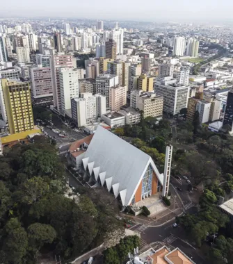 Em bom jogo, LEC empata com Juventude e fica na bronca com juiz