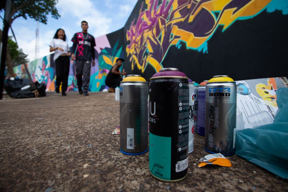 Festival de Graffiti embeleza muro do Cemitério Jardim da Saudade - Blog  Londrina