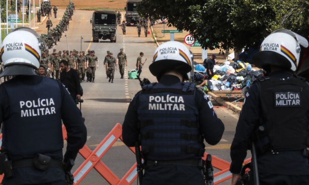 O Estado Social Em Xeque - Carrefour