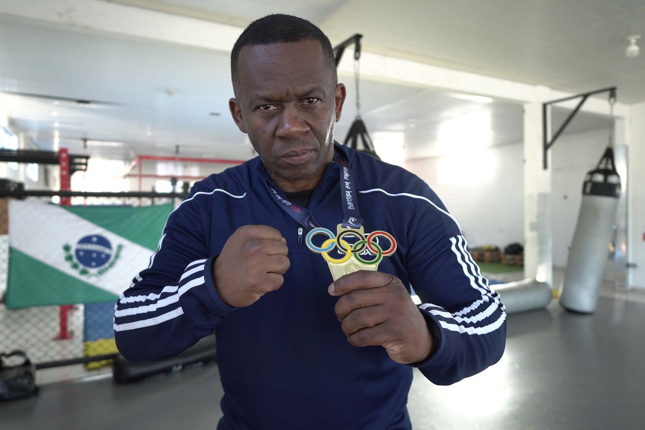 Técnico paranaense de boxe mira medalhas em Paris