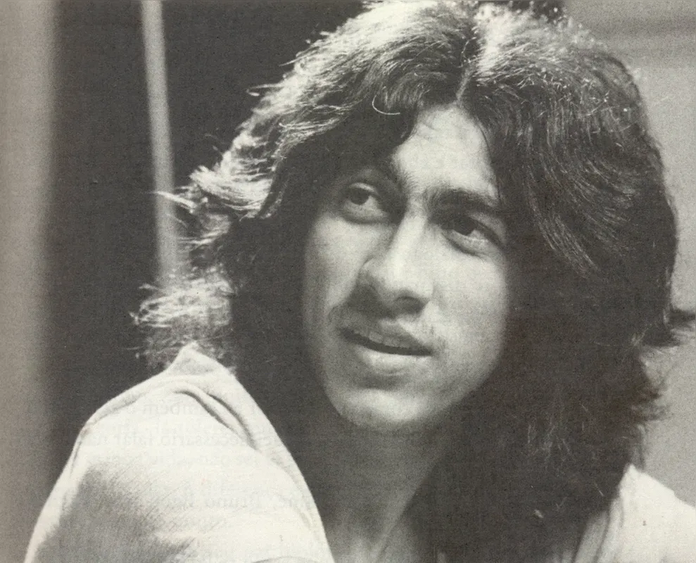 Em 1987 o cantor Fagner lançava a canção Deslizes. TODO MUNDO