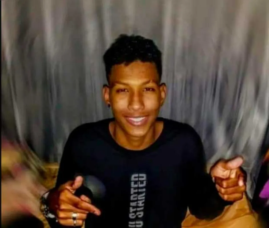 Postagem em redes sociais apela pela solidariedade na busca do jovem Ítalo