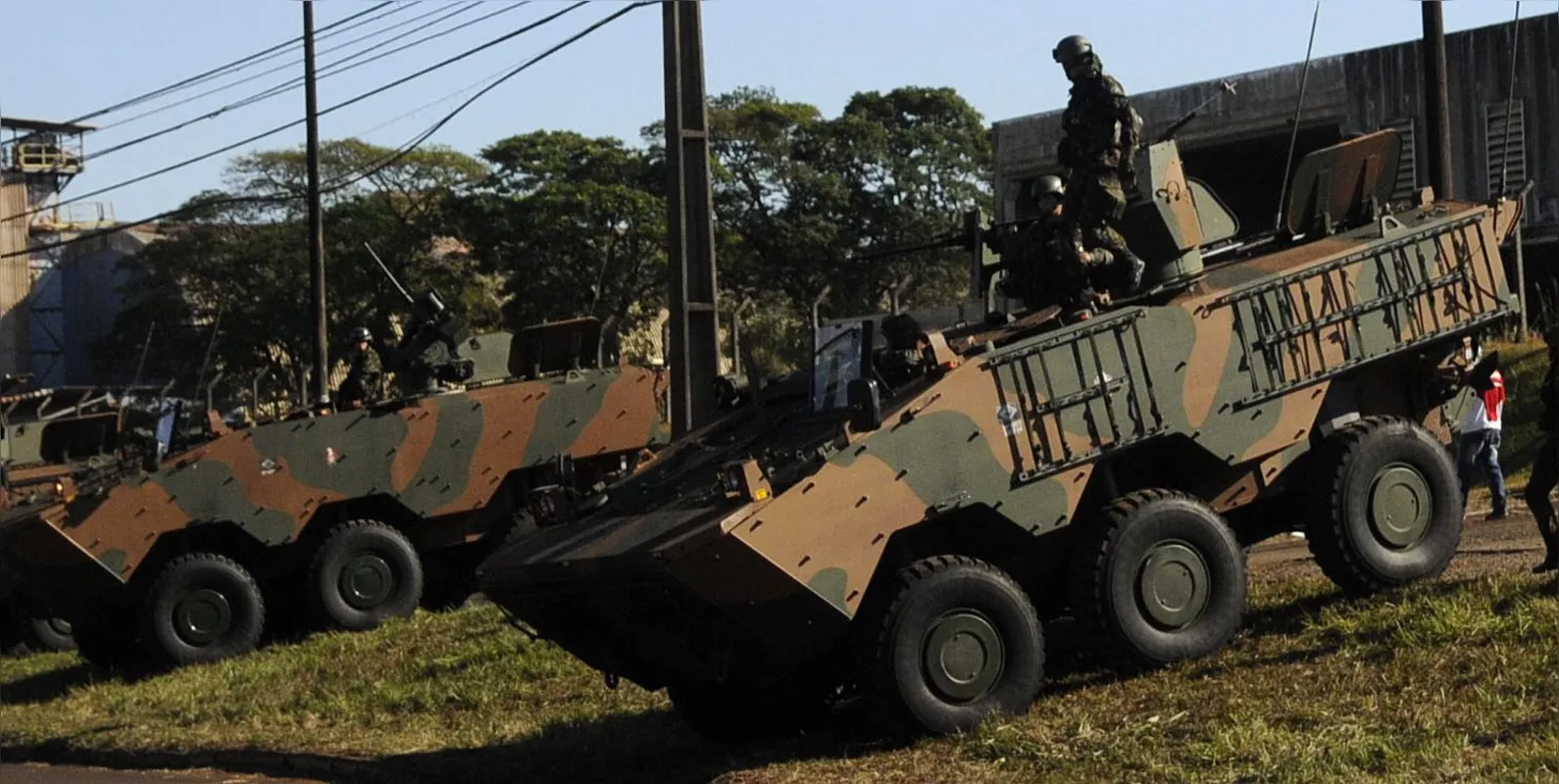 Apoiadores do Exército Brasileiro