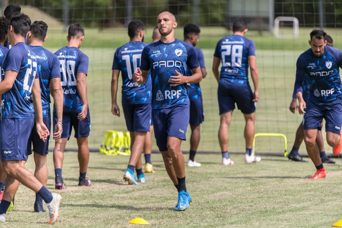 Lucas Vieira é o terceiro reforço anunciado pelo Confiança nesta