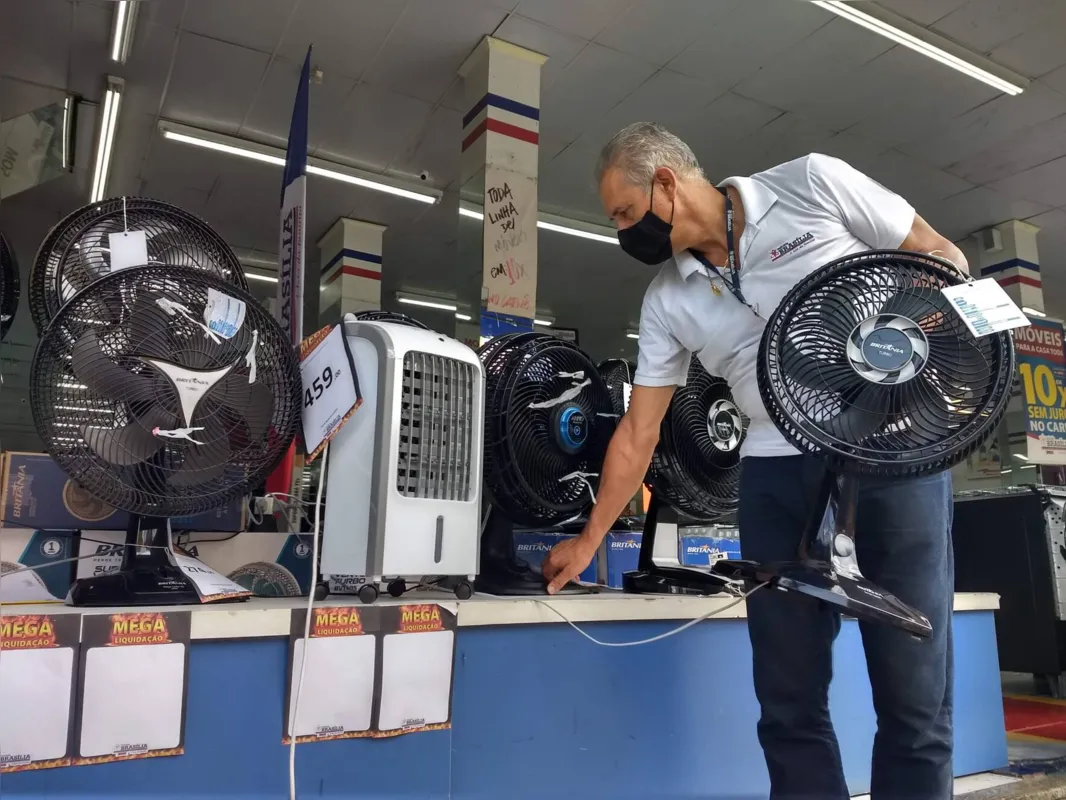 Calor recorde dispara vendas de ventiladores - Gerais - Estado de