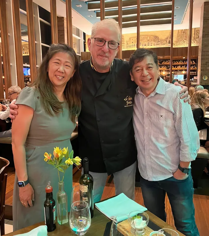 Telma Miyamura, Chef Sérgio Arno e Edson Kishima.