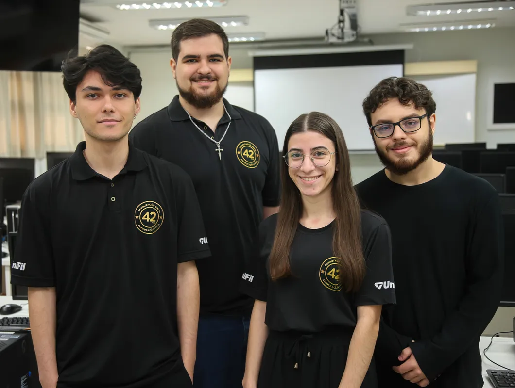 Kawan Shigueo, Eron Pereira, Renata Porto Gransoti e Matheus Vinicius