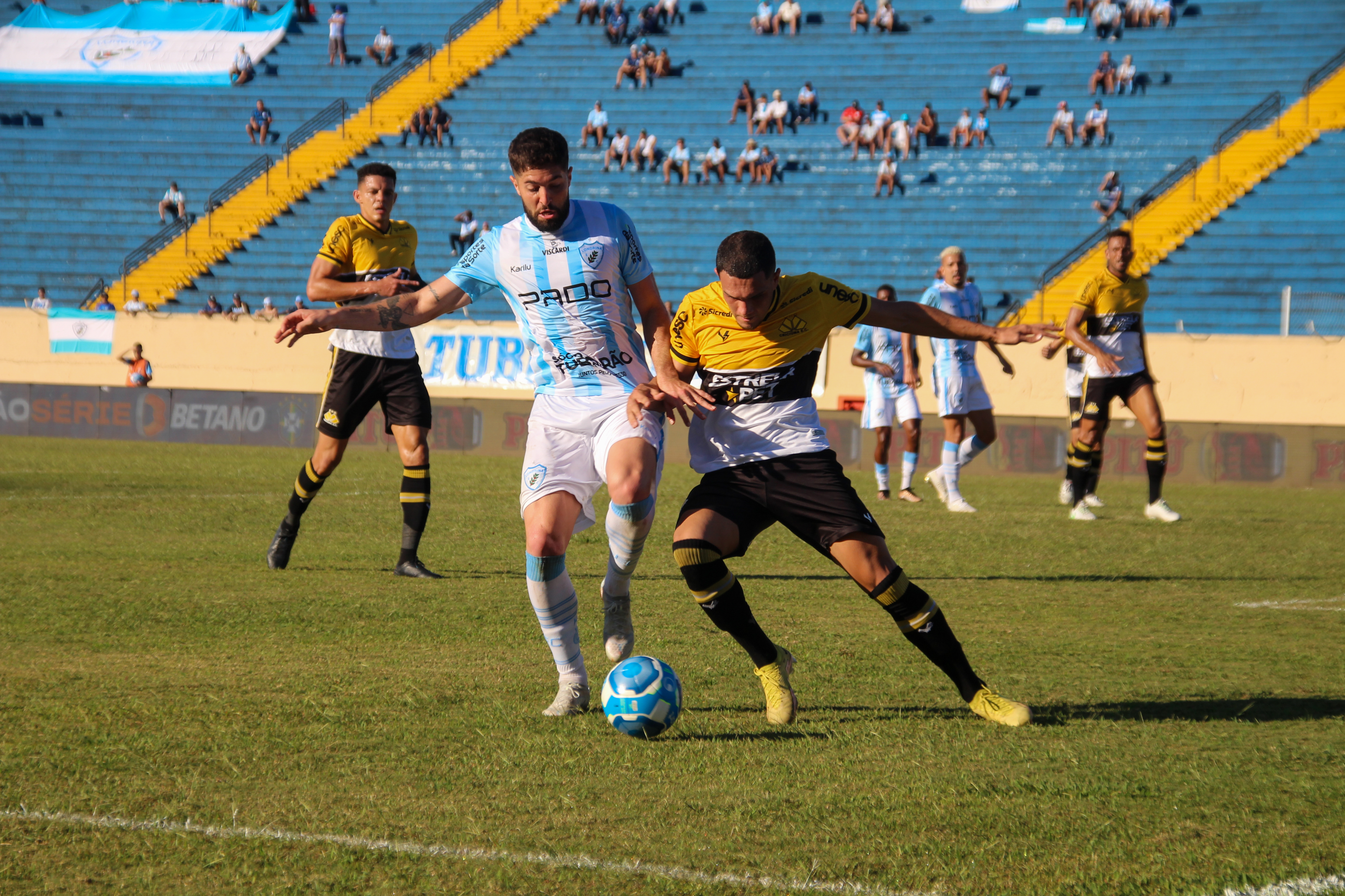 Sport empata com Criciúma e chega a cinco jogos sem vencer